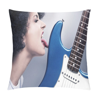 Personality  Beautiful Rock-n-roll Girl Licking A Guitar Pillow Covers