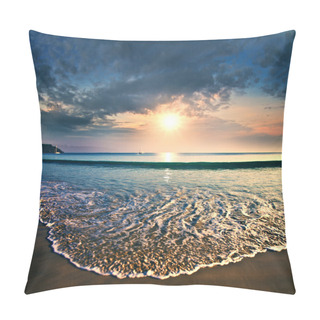 Personality  Summer Sea Design Template. Beautiful Sunset On Tropical Beach With Shorebreak And Sunlight On Horizon Pillow Covers