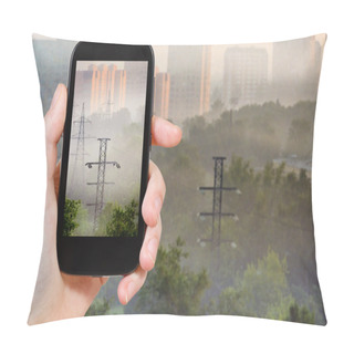 Personality  Ourist Taking Photo Of Morning Fog In City Pillow Covers