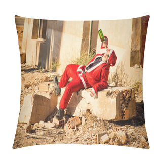 Personality  Drinking Santa Pillow Covers