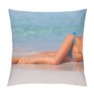 Personality  Woman Sunbathing On Beach On Summer Vacation Pillow Covers