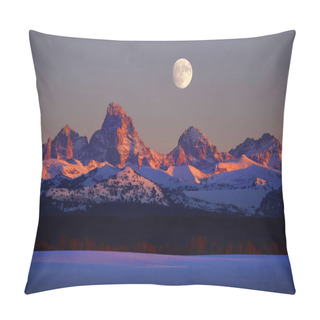Personality  Sunset Light With Alpen Glow On Tetons Tetons Mountains Rugged With Moon Rising Pillow Covers