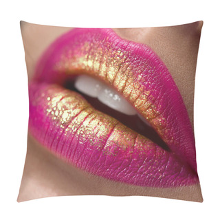 Personality  Lips Makeup. Beauty High Fashion Gradient Lips Makeup Sample, Pu Pillow Covers