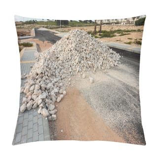 Personality  Pile Of Rubble Pillow Covers