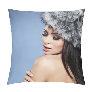 Personality  Fur Fashion. Beautiful Girl In Fur Hat. Winter Woman Portrait Pillow Covers