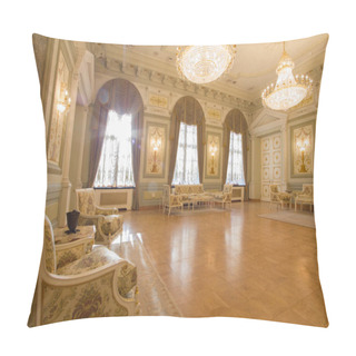 Personality  KAZAN, RUSSIA - 16 JANUARY 2017, City Hall - Luxury And Beautiful Touristic Place - Antique Furniture In The Interior Pillow Covers