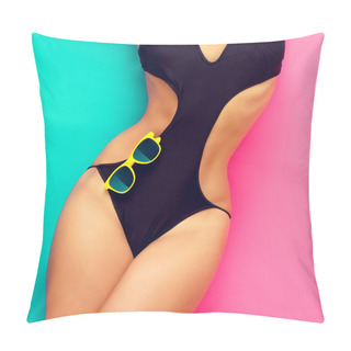 Personality  Fashion Girl In A Bathing Suit On A Pink Background Pillow Covers