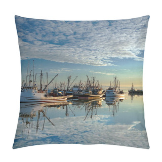 Personality  Sunset At The Marina Pillow Covers