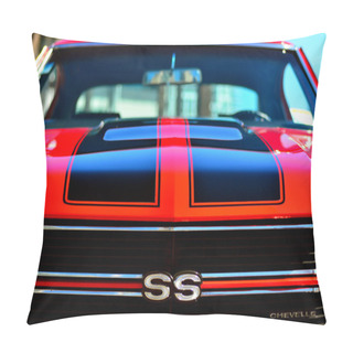 Personality  Chevrolet Camero SS Front In A Public US Classic Muscle Car Show Pillow Covers