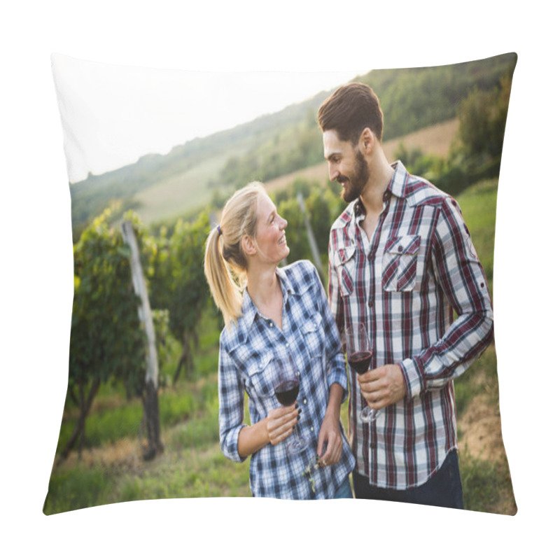 Personality  Happy wine tourists tasting wine in vineyard pillow covers