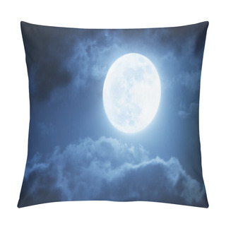 Personality  Dramatic Nighttime Clouds And Sky With Large Full Moon Pillow Covers
