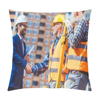Personality  Construction Worker And Businessman Shaking Hands Pillow Covers