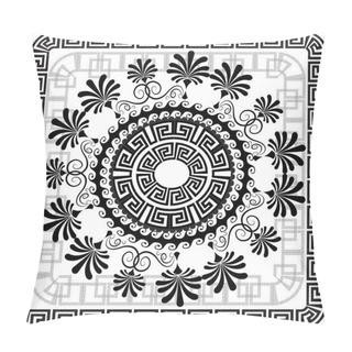 Personality  Beautiful Vector Greek Panel Pattern. Black And White Geometric  Pillow Covers