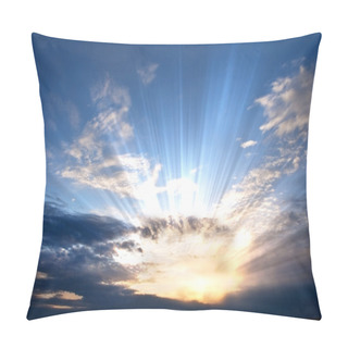 Personality  Sunset. Pillow Covers
