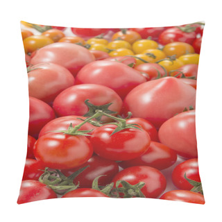 Personality  It Is A Photograph Of Fresh Tomatoes And Mini Tomatoes. Pillow Covers
