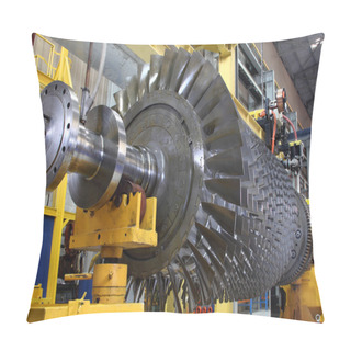 Personality  Gas Turbine Rotor At Workshop Pillow Covers