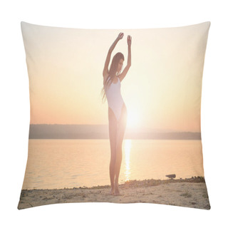 Personality  Young Woman In Strings Swimsuit Stands On The Beach In Sunrise  Pillow Covers