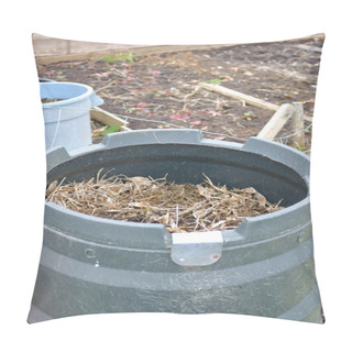 Personality  Compost Container Or Barrel Pillow Covers
