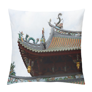 Personality  Ornate Asian Temple Roofline Pillow Covers