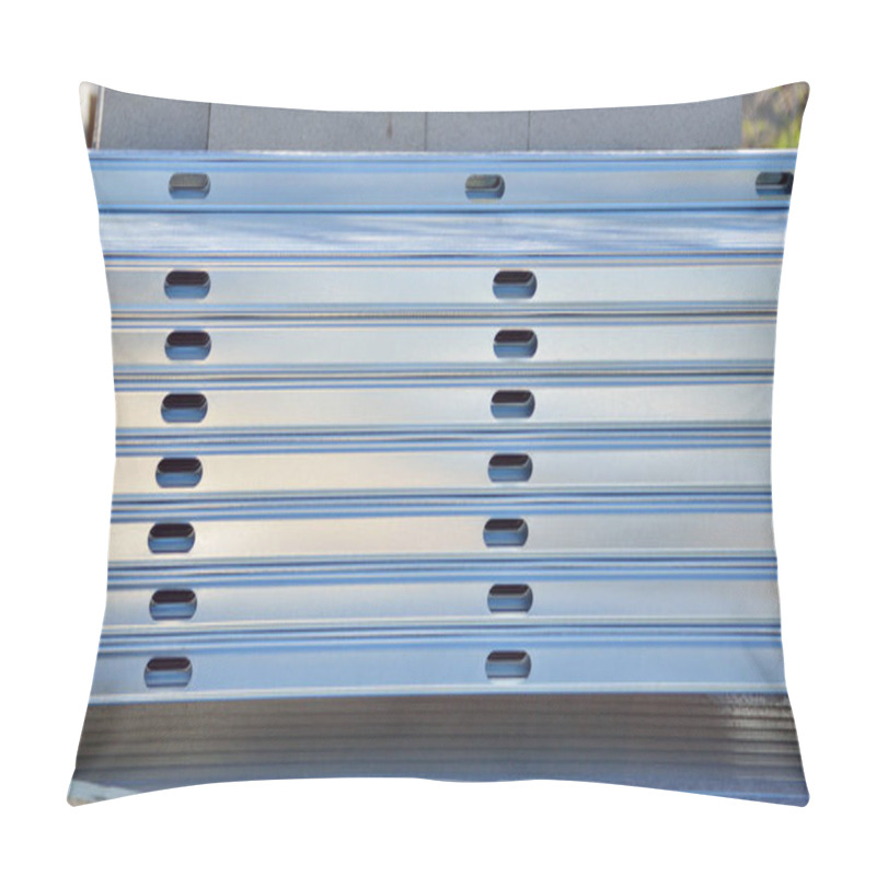 Personality  Metallic Cable Trays  Pillow Covers