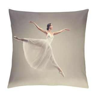 Personality  Graceful Woman Ballet Dancer Pillow Covers