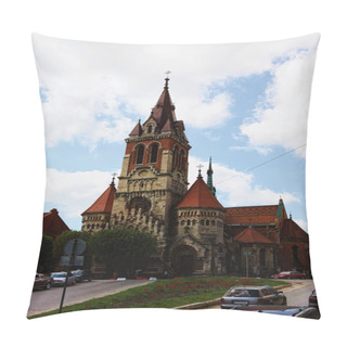 Personality  Chortkiv, Ukraine-May 12, 2021:Scenic Landscape View Of Medieval Gothic Saint Stanislaus Cathedral. Blue Sky Background. Built In The Early XVII Century. Rebuilt In The Early Twentieth Century. Pillow Covers
