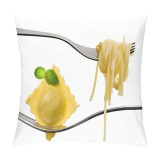 Personality  Ravioli Pasta Parcel And Spaghetti On Fork White Background Pillow Covers