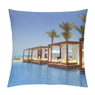 Personality  Luxury Place Resort Pillow Covers