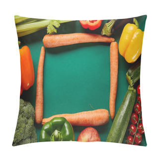 Personality  Frame Of Green Fresh Vegetables And Carrots On Green Background Pillow Covers
