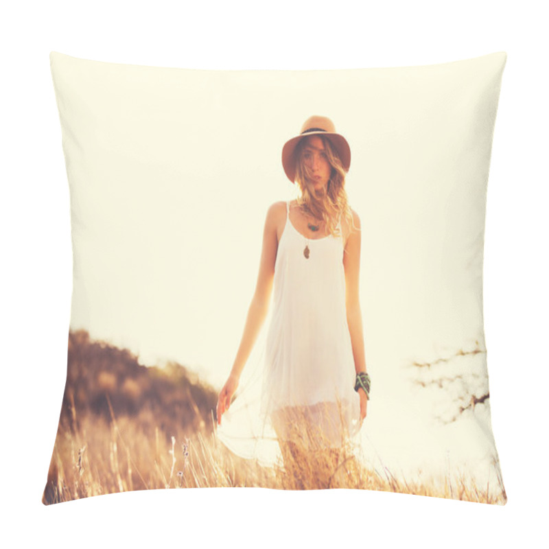 Personality  Beautiful Young Woman outdoors pillow covers