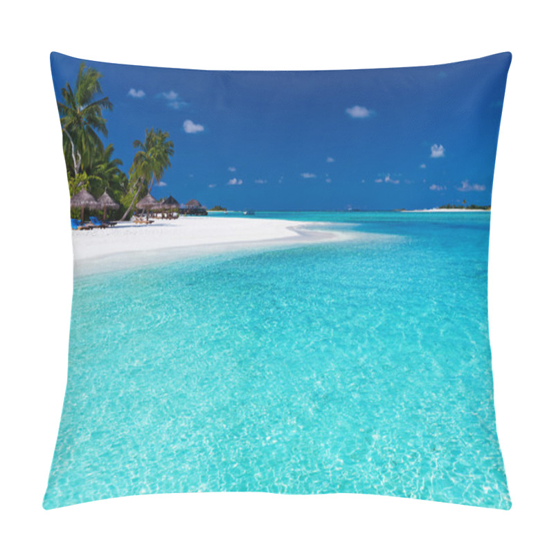 Personality  Palm Trees Over Stunning Lagoon And White Beach Pillow Covers