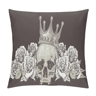 Personality  Vector Image Of A Vintage Skull In A Crown With Roses And Tattoo Style Pillow Covers