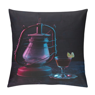 Personality  Close-up View Of Old Gas Lamp And Glass With Alcohol Sazerac Cocktail Pillow Covers