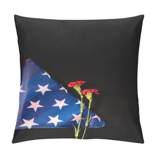 Personality  Top View Of Red Carnation American Flag On Black Background, Funeral Concept Pillow Covers