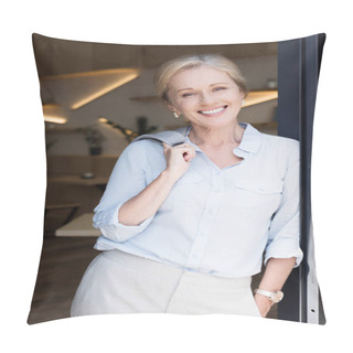 Personality  Beautiful Mature Woman Pillow Covers