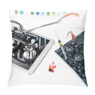 Personality  Medical Equipment And Pills Pillow Covers