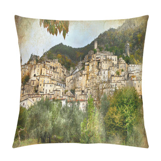 Personality  Old Italian Villages - Pesche, Artistic Retro Styled Picture Pillow Covers