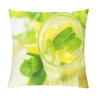 Personality  A Glass Water With Lemon And Mint Pillow Covers