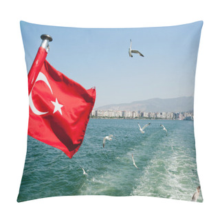 Personality  Turkey Flag Waving With Seagulls Pillow Covers