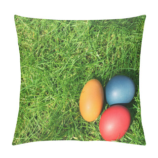 Personality  Easter Eggs Hidden In The Grass Pillow Covers