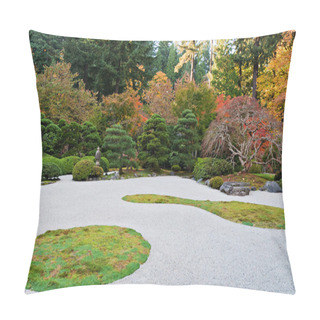 Personality  Portland Oregon Japanese Garden Pillow Covers