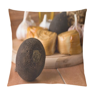 Personality  Black Radish In Front Of Wooden Plate With Vegetable Pillow Covers