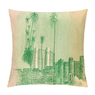 Personality  Fortress And Palms, Portrait From Libye 1/4 Dinar 1984 Banknotes.  Pillow Covers