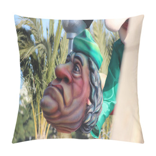Personality  Caricature Of Muammar Gaddafi - Carnival Of Nice Pillow Covers