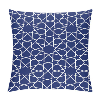 Personality  Geometric Arabic Seamless Pattern. Abstract Islamic Vector Background. Pillow Covers