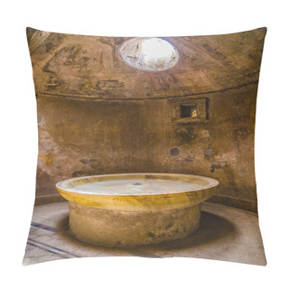 Personality  Stabian Thermal Baths In Pompeii - Pompei, Province Of Naples, Campania, Italy, Europe Pillow Covers