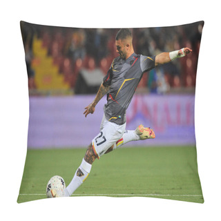 Personality  Gabriel Strefezza Player Of Lecce, During The Match Of The Italian Serie B Championship Between Benevento Vs Lecce Final Result 0-0, Match Played At The Ciro Vigorito Stadium. Benevento, Italy, September 10, 2021.  Pillow Covers