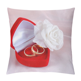 Personality  Two Wedding Rings In Red Case And A Rose Pillow Covers