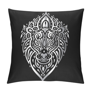 Personality  Lions Head. Tribal Pattern. Pillow Covers