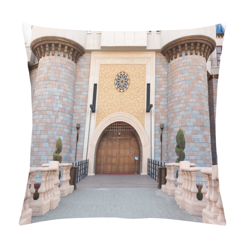 Personality  Entrance to fairy tale castle pillow covers